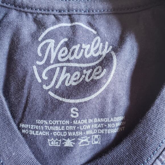 NEARLY THERE NAVY BLUE ALLY RAINBOW PRIDE FLAG BANNER T-SHIRT SIZE SMALL NWOT - Picture 4 of 4